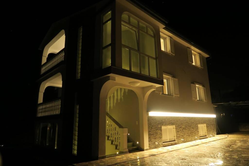 Mitros Apartment Малинска Экстерьер фото